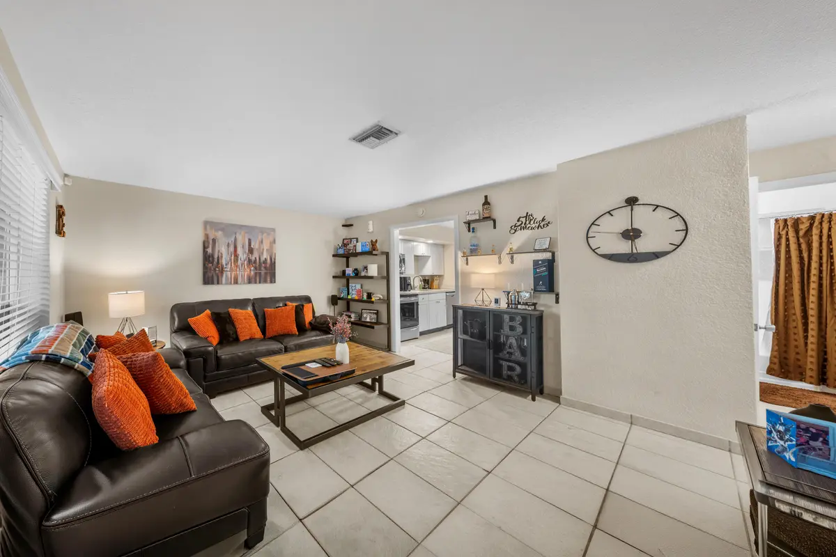 1405 Living at 1401 NE 21ST Street 1-2, Wilton Manors
