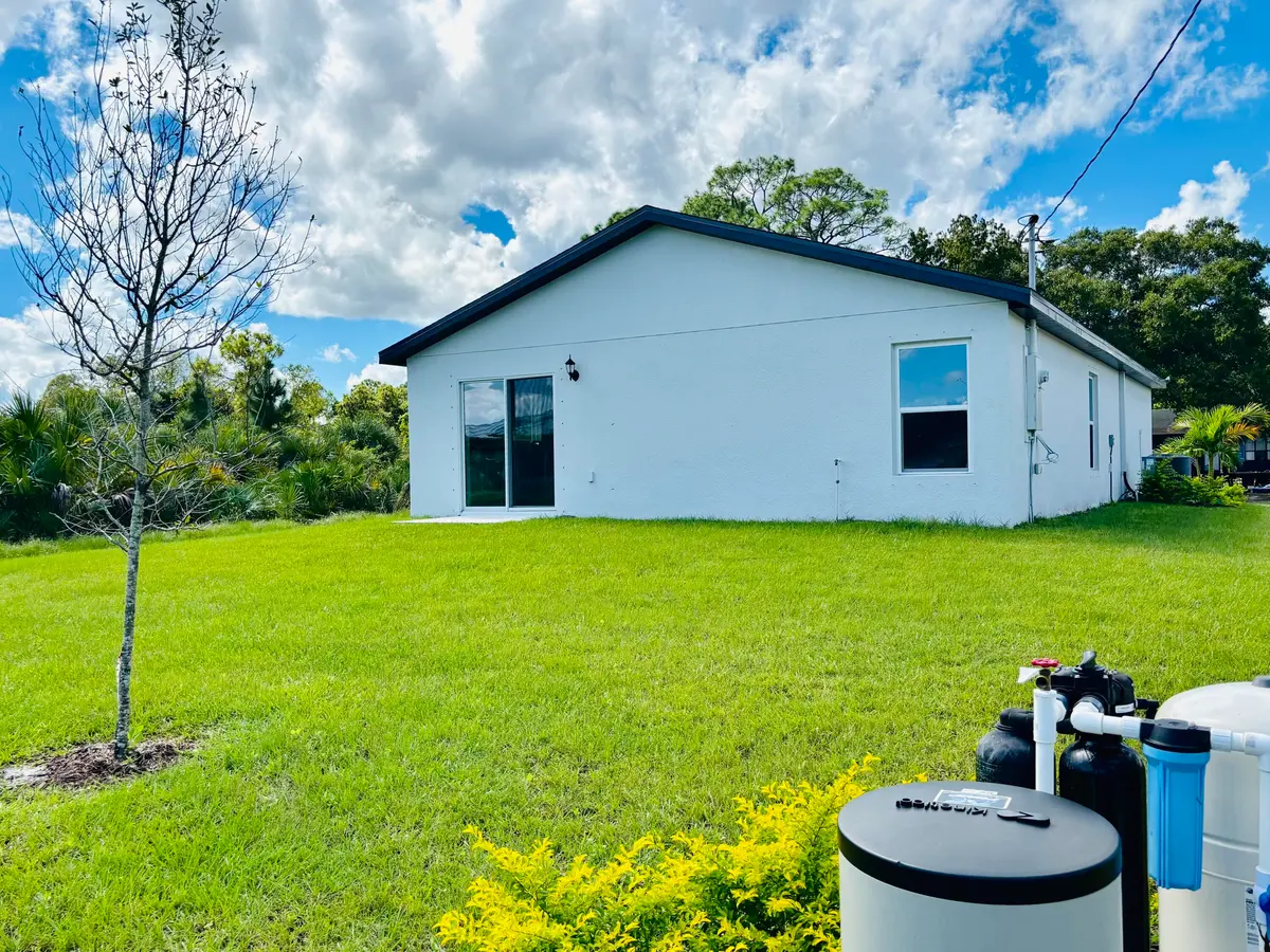 8556 105th Ave - Back 1 at 8556 105th Avenue, Vero Beach