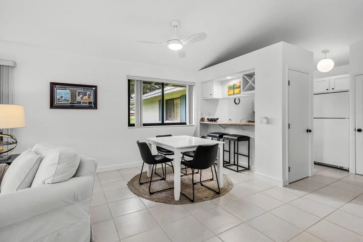 Dining Area at 526 Club Drive, Palm Beach Gardens