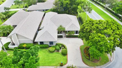 147 Coventry Place, Palm Beach Gardens – Single Family Residence for rent