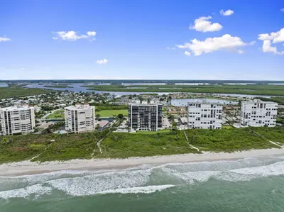 3100 N HIGHWAY A1A PHB05, Fort Pierce – Condominium for sale