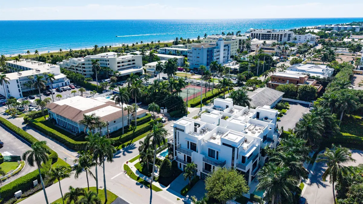 1 block to the beach at 160 Andrews Avenue 3c, Delray Beach