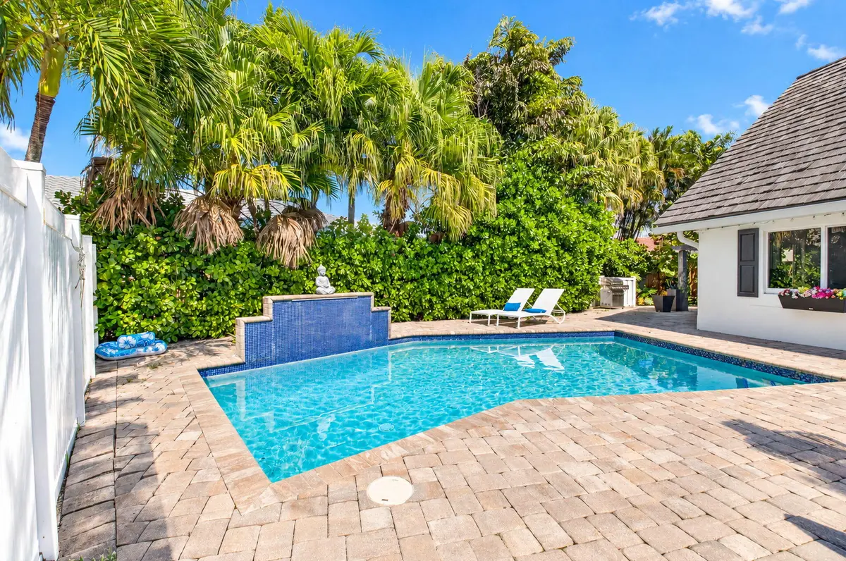 Pool at 6869 Terra Tranquila Drive, Boca Raton