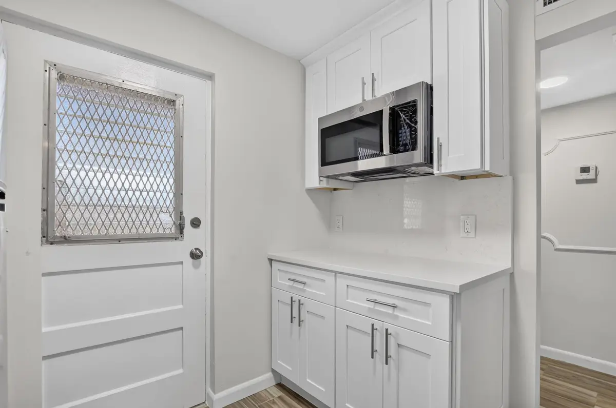 9-web-or-mls-DSC_5614 at 5961 NW 2nd Avenue 210, Boca Raton
