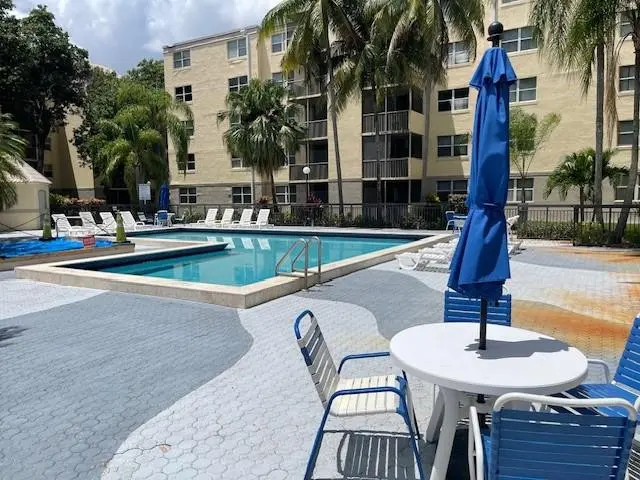 Photo 3 at 8363 Lake Drive 506, Doral