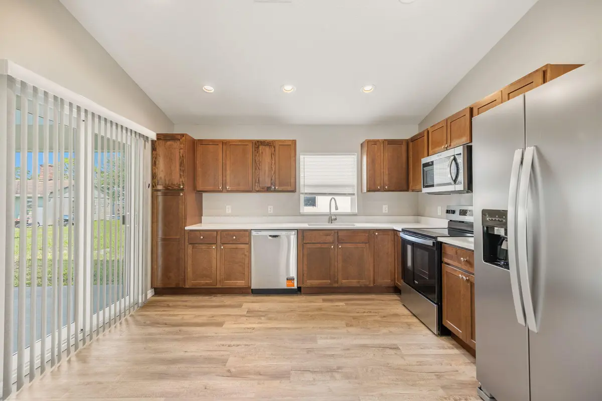 19-web-or-mls-0B2A0530 at 1575 21st Avenue, Vero Beach