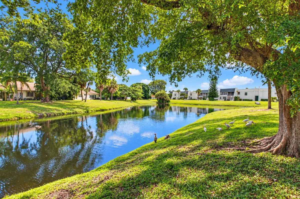 29-web-or-mls-DSC_8290 at 2700 CASITA Way 102, Delray Beach