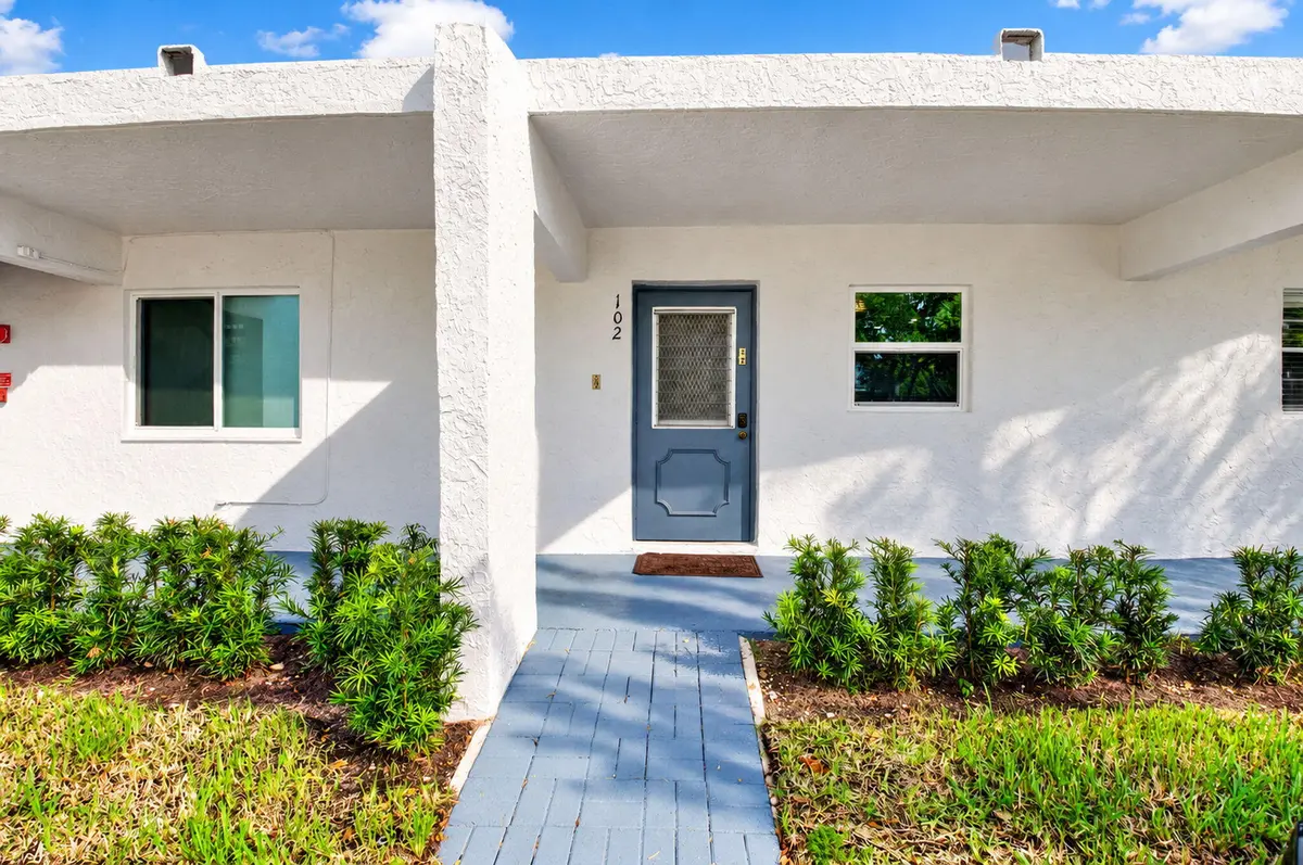 2-web-or-mls-DSC_8144 at 2700 CASITA Way 102, Delray Beach