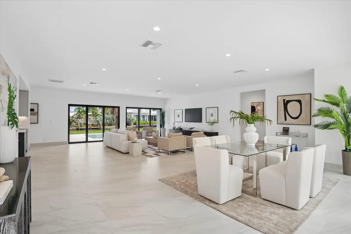 04-Bertanzetti-3111 NE 55th St-4 at 3111 NE 55th Street, Fort Lauderdale