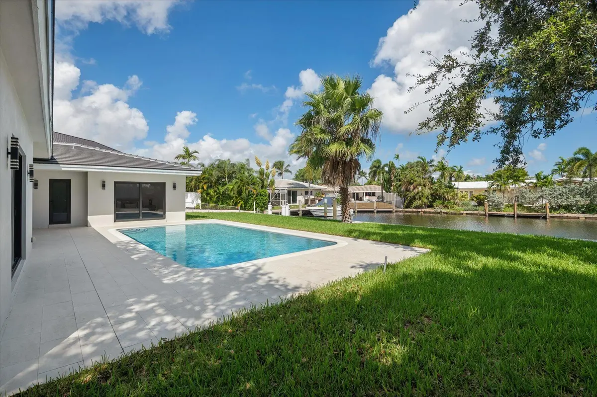 29-Bertanzetti-3111 NE 55th St-29 at 3111 NE 55th Street, Fort Lauderdale