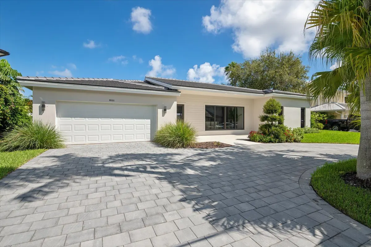 02-Bertanzetti-3111 NE 55th St-2 at 3111 NE 55th Street, Fort Lauderdale