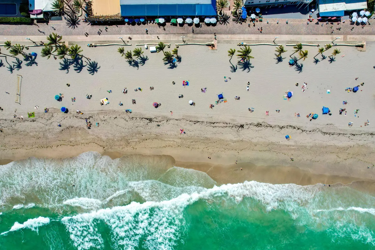 7-web-or-mls-DJI_0238_39_40_41_42 at 322 Buchanan Street, Hollywood