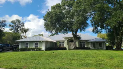 5530 SW Orchid Bay Drive, Palm City – Single Family Residence for sale
