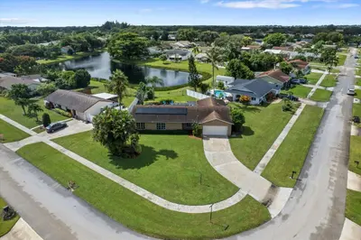 8059 ROSE MARIE Avenue, Boynton Beach – Single Family Residence for sale