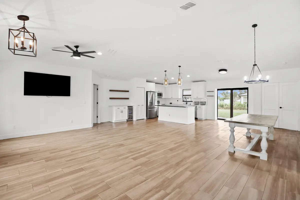 bae25f63712e2b00e8540d29fb9563e1fe1a3de9 at 1322 SW Calmar Avenue, Port St. Lucie