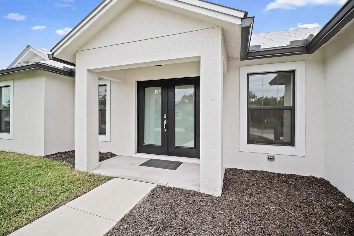 84a974f95cb29693064d5202b8d1cc8db1ed4bf9 at 1322 SW Calmar Avenue, Port St. Lucie