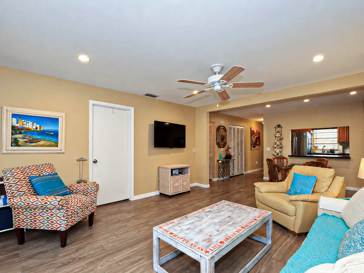 IMG_0209 at 400 18th Street F8, Vero Beach