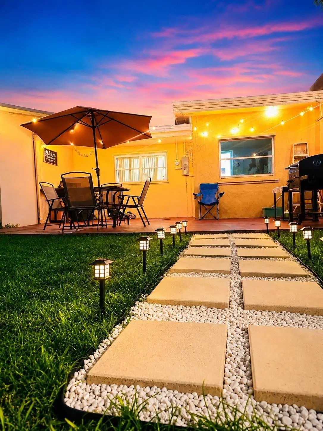 AA05CE2B-7085-4ECE-BA3A-C748EF5FBF3D at 820 N GOLF Drive, Hollywood
