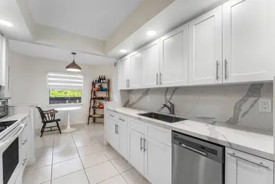1702 Andros Isle C4, Coconut Creek – Condominium for sale