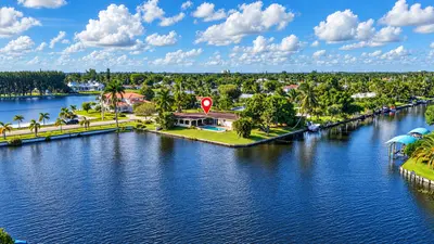 7438 Pine Tree Lane, West Palm Beach – Single Family Residence for sale