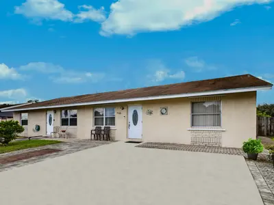 4966 PIMLICO Court, West Palm Beach – Villa for sale