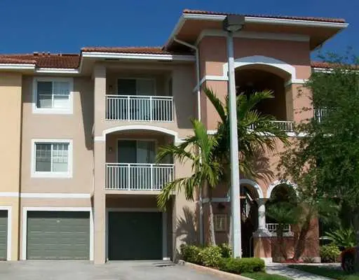 Villa Outside at 6556 Emerald Dunes Drive 204, West Palm Beach