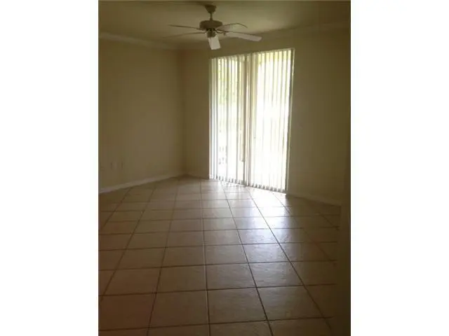Living room at 6556 Emerald Dunes Drive 204, West Palm Beach