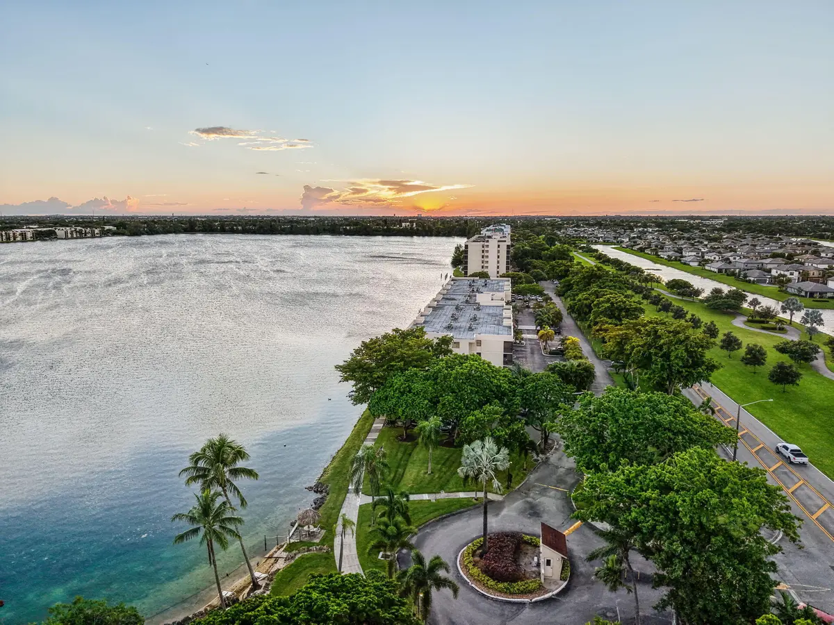 Side Entrance View at 110 Lake Emerald Drive Unit 303, Oakland Park