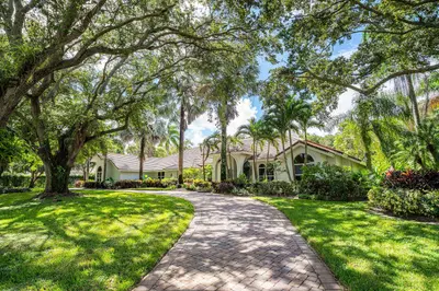 17888 Fieldbrook Circle, Boca Raton – Single Family Residence for sale