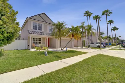 5884 N PLUM BAY Parkway, Tamarac – Single Family Residence for rent