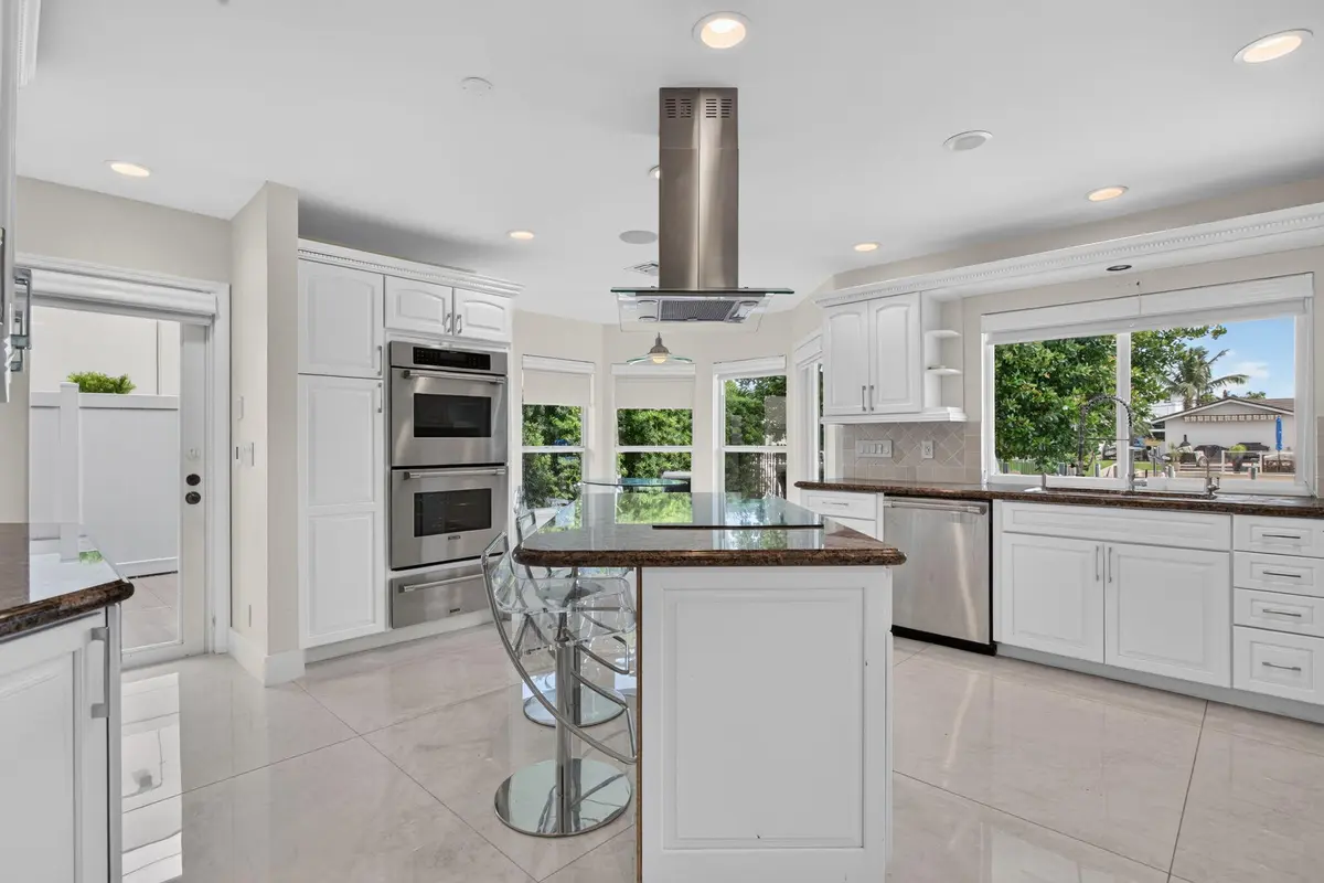 61-web-or-mls-4130-60 at 4130 NE 23rd Avenue, Lighthouse Point