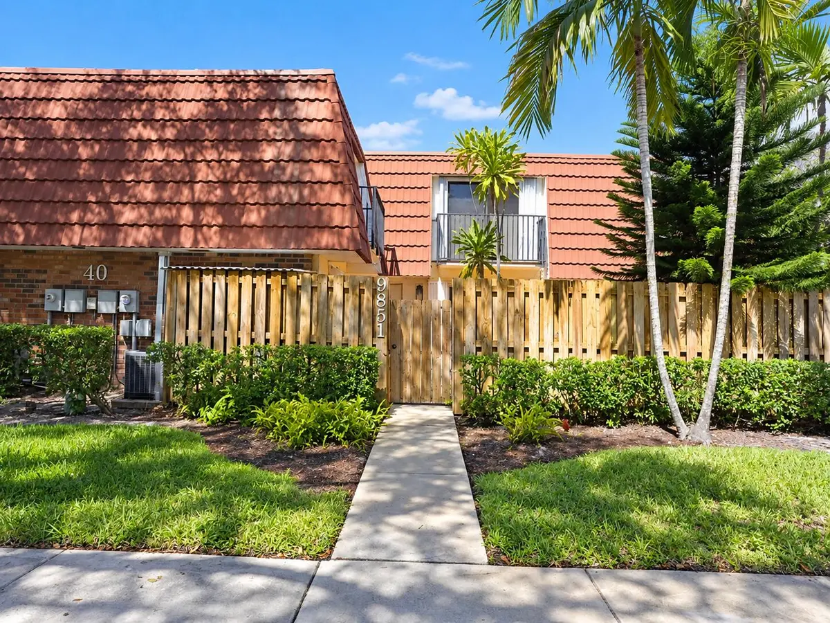 Entrance to courtyard at 9851 NW 6th Place, Plantation