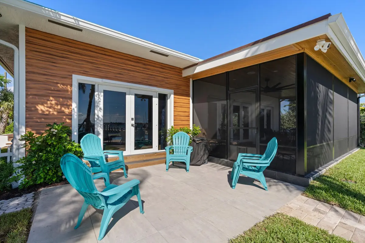 DSC04258.jpg-SMALL at 257 E 23rd Street, Riviera Beach