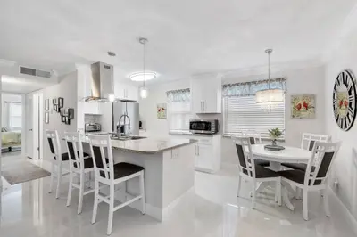 197 Normandy Lane E, Delray Beach – Condominium for sale