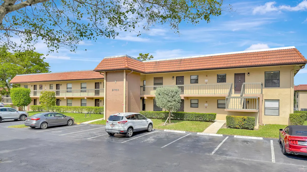 Building 21909 at 21909 Lake Forest Circle 206, Boca Raton