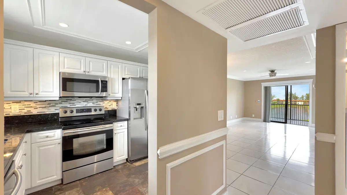 Entry Foyer at 21909 Lake Forest Circle 206, Boca Raton