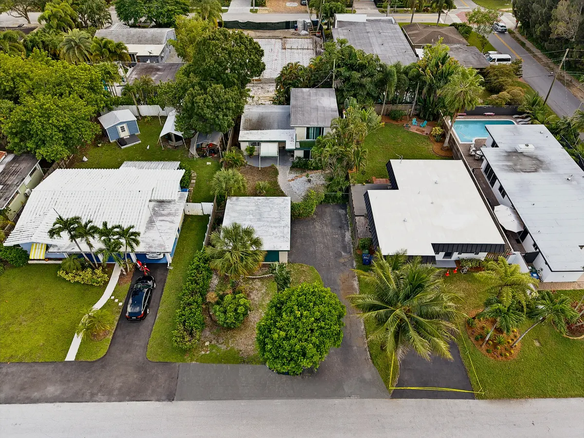 Sadie116-1 at 116 NE 22nd Street, Wilton Manors