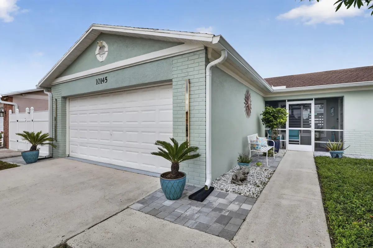 5-web-or-mls-BS1A6255 at 10145 Penzance Lane, Royal Palm Beach