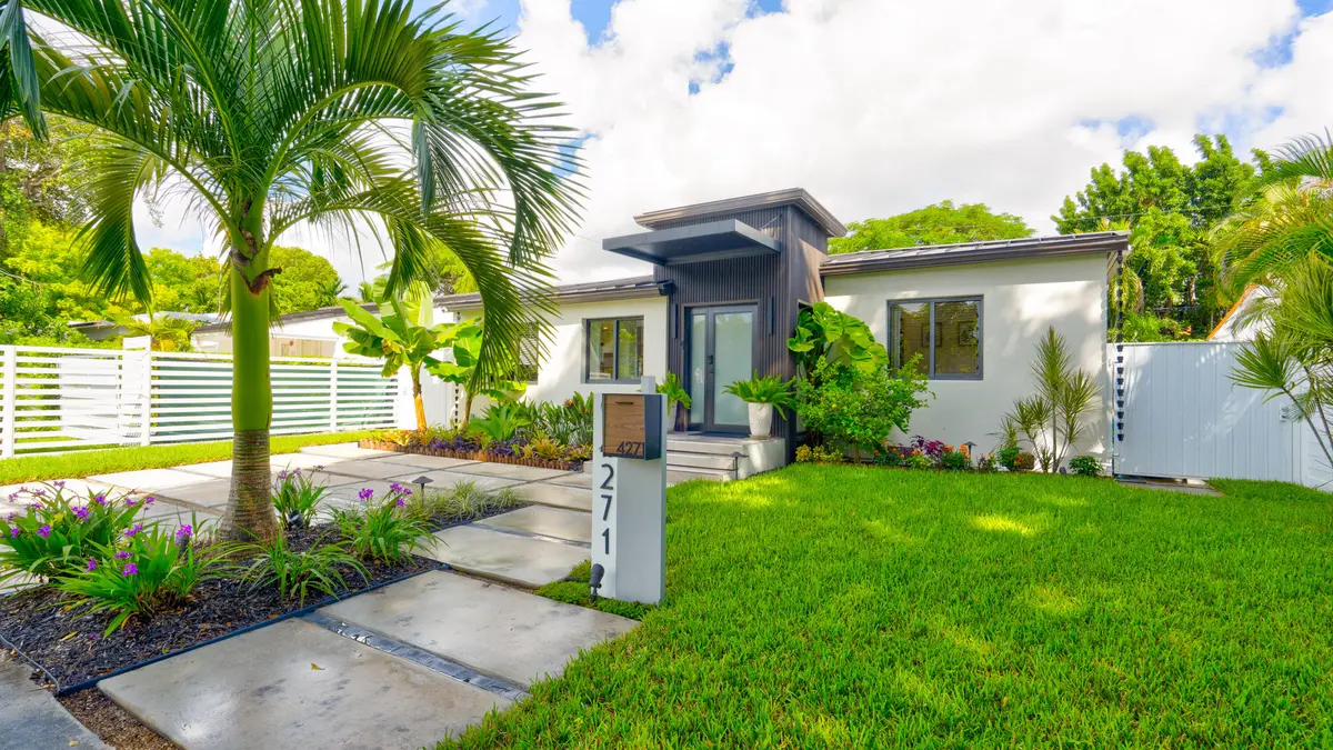 4271 SW 13TH Street, Miami, FL – photo 1