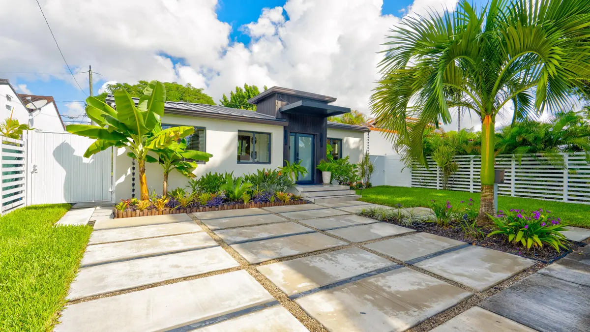 4271 SW 13TH Street, Miami, FL – photo 2