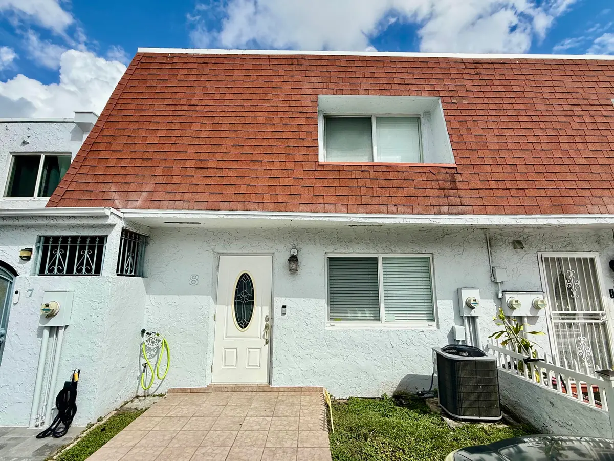 46c092cd-d0e8-4c3d-9276-c48a96b6d68e at 10710 NW 7TH Street 8A, Miami