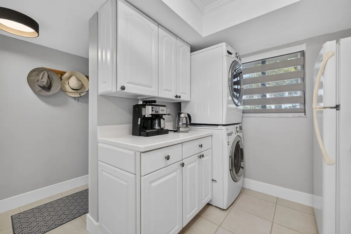 9-web-or-mls-3A5A6892 at 10152 S OCEAN Drive 213B, Jensen Beach