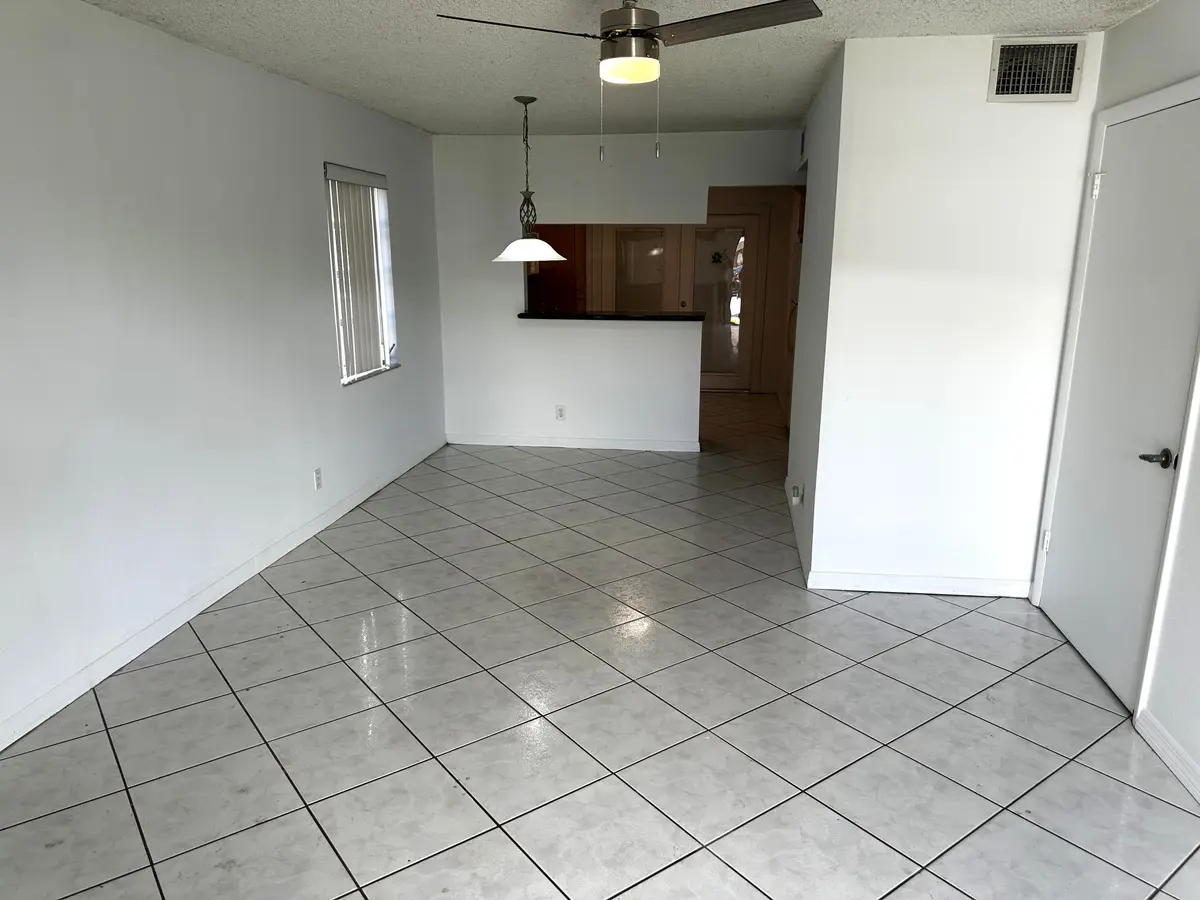 living room gv at 3777 NW 78TH Avenue 6A, Davie
