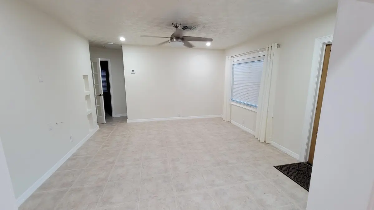Living A at 4620 NE 2nd Terrace, Oakland Park