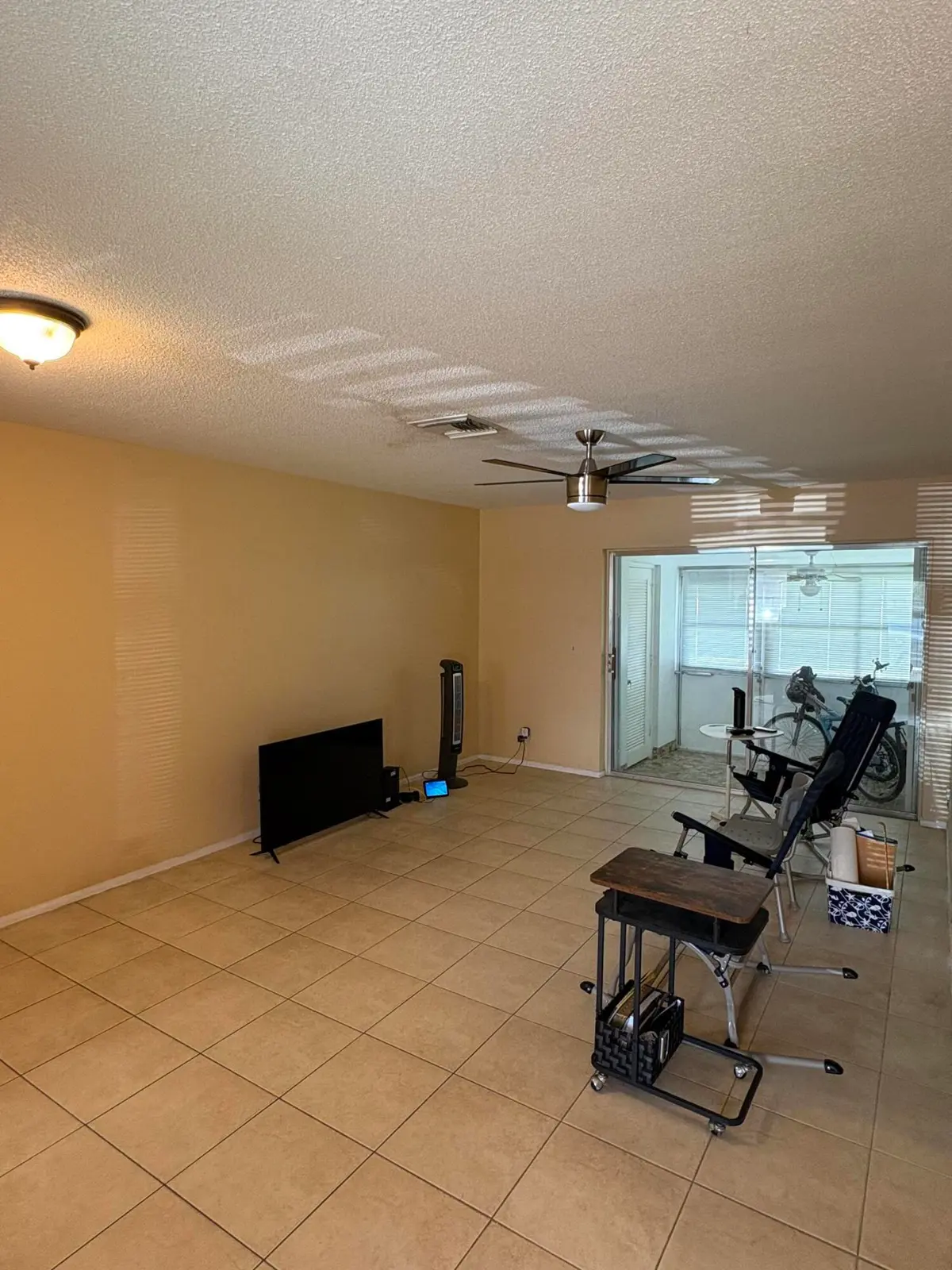 IMG_9788 at 2840 Ashley Drive D, West Palm Beach