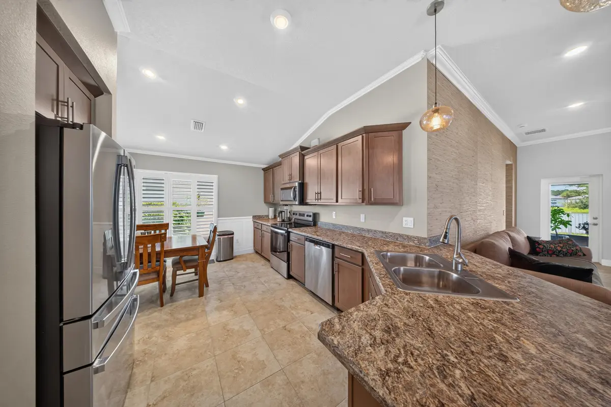 KITCHEN at 5209 SAN BENEDETTO Place, Fort Pierce