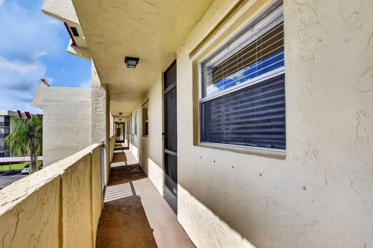 2-web-or-mls-DSC_5027 at 23099 BARWOOD Lane 308, Boca Raton