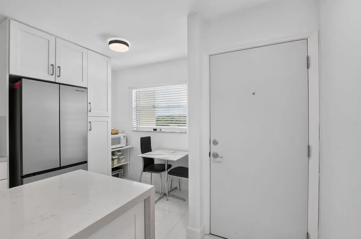 3-web-or-mls-DSC_5041 at 23099 BARWOOD Lane 308, Boca Raton