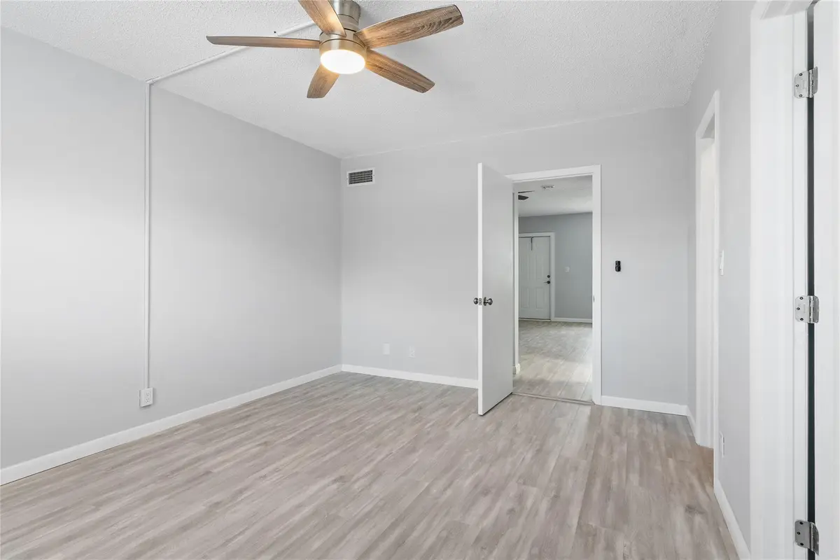 Ceiling fan in bedroom at 1470 N DIXIE Highway 19, Fort Lauderdale