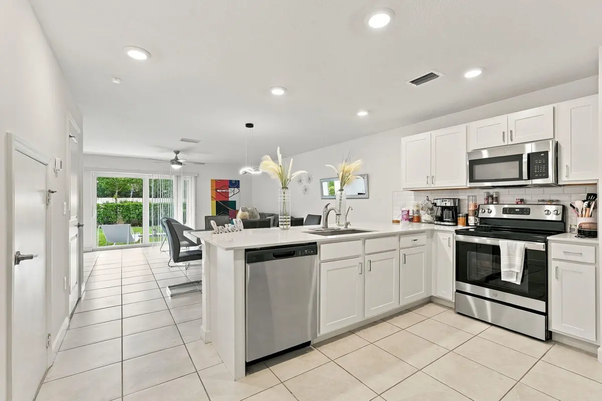 2-web-or-mls-4194_Bent_River_Rd_002 at 4194 BENT RIVER Road, Lake Worth
